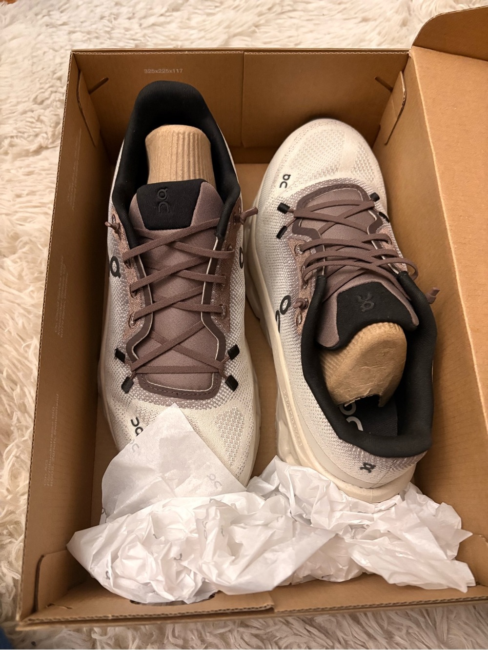 Cloudnova 2 womans Neutral Mesh Sneakers with Brown Accents